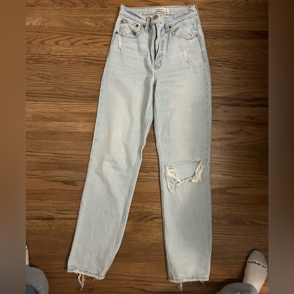 Abercrombie ultra high rise 90s straight